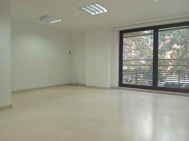 Oficina amb ascensor de lloguer a MIRAT