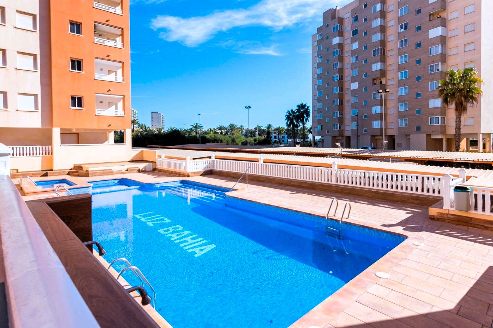 Swimming pool of Flat for sale in La Manga del Mar Menor  with Air Conditioner, Terrace and Furnished