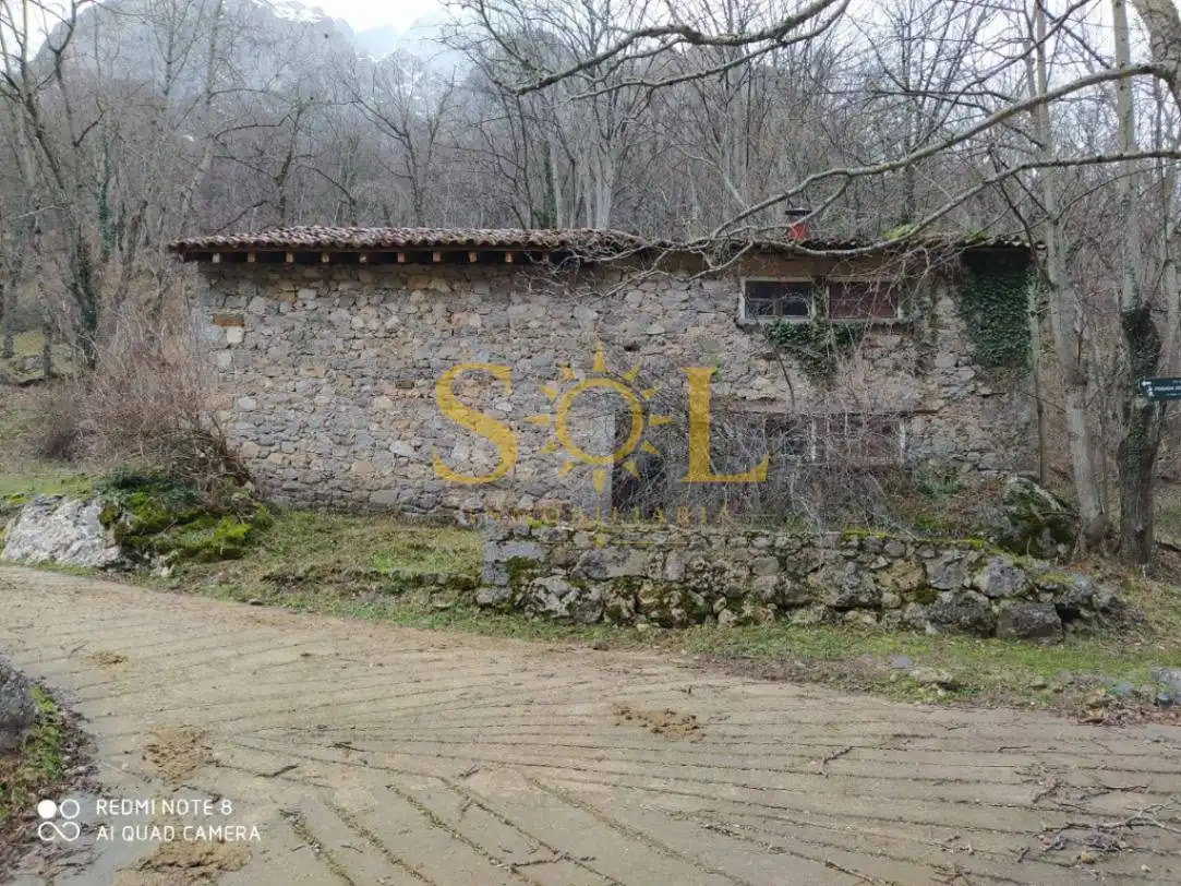 Finca rústica en venta en Posada de Valdeón con Jardín privado y Parquet