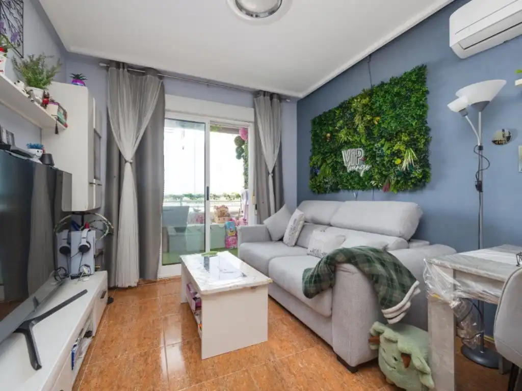 Apartament amb piscina en venda a Calle Caritas, imagen 2