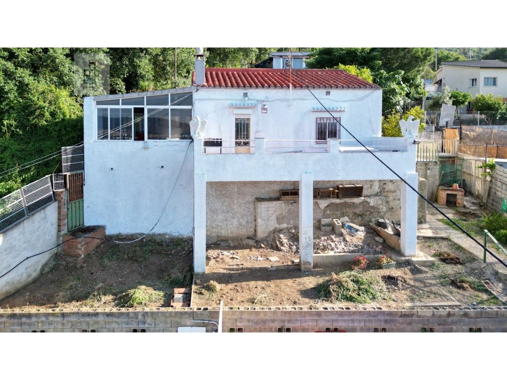 Vista exterior de Casa o chalet en venta en Sant Boi de Llobregat