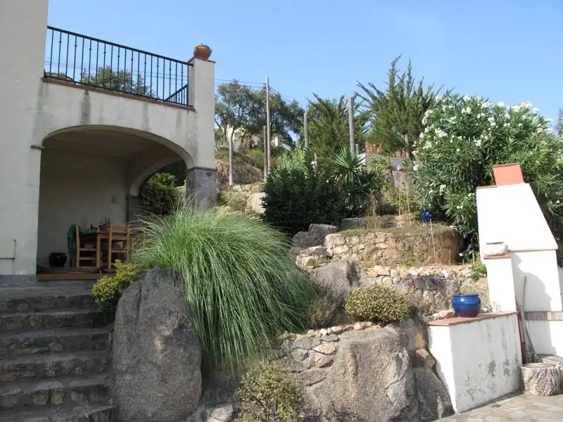 Casa con jardín en venta en Carrer de Zuric 22, imagen 9