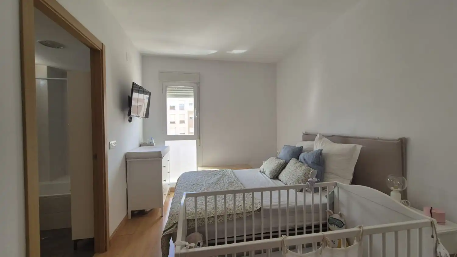 Habitación de Piso en venta en Badajoz con Aire acondicionado