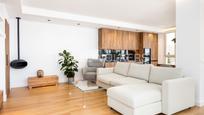 Living room of Attic for sale in  Cádiz Capital  with Air Conditioner, Heating and Parquet flooring