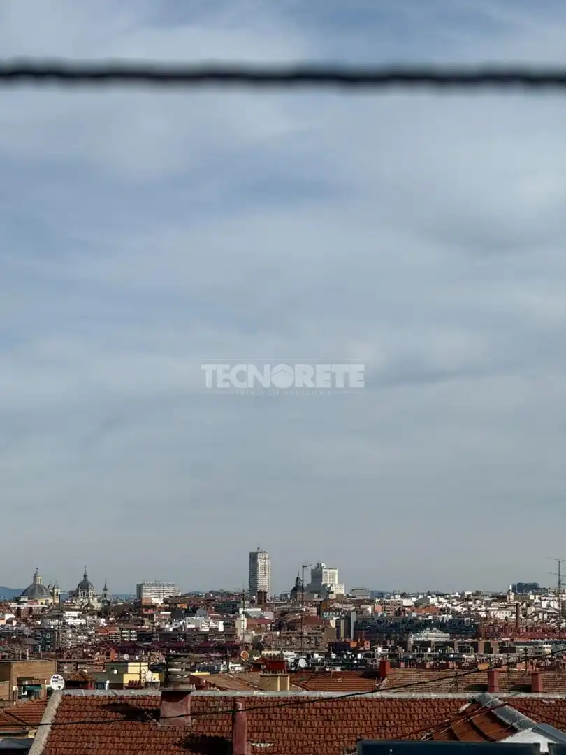 Flat for sale in Moscardó, Usera