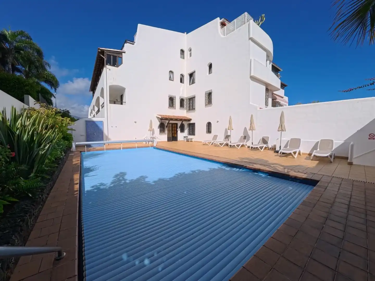 Piscina de Apartamento de alquiler en Puerto de la Cruz con Calefacción, Terraza y Trastero