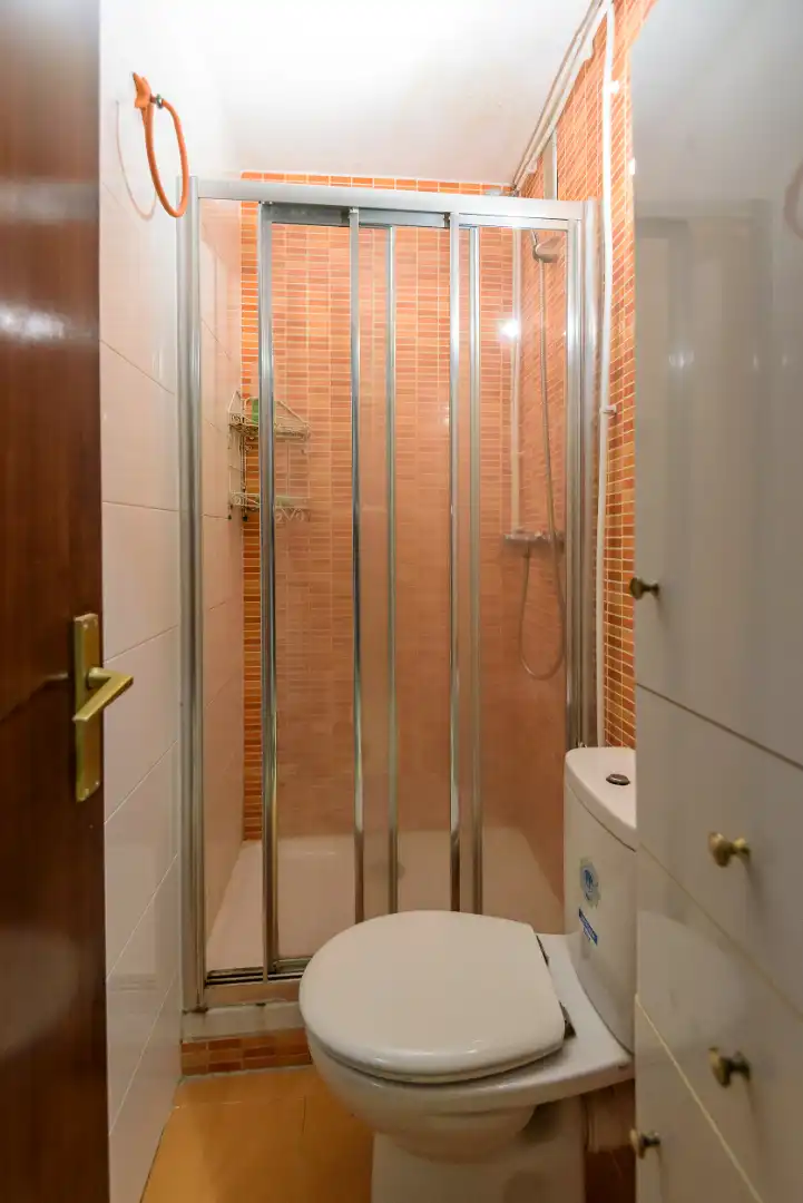 Baño de Piso en venta en Tarragona con Aire acondicionado, Calefacción y Balcón