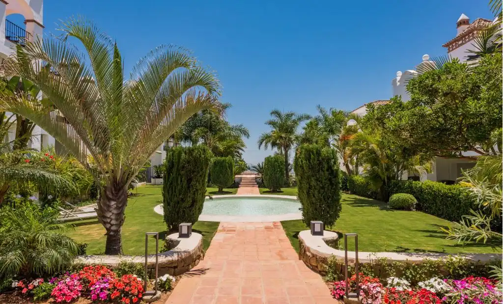 Jardín de Apartamento en venta en Marbella con Aire acondicionado, Calefacción y Parquet