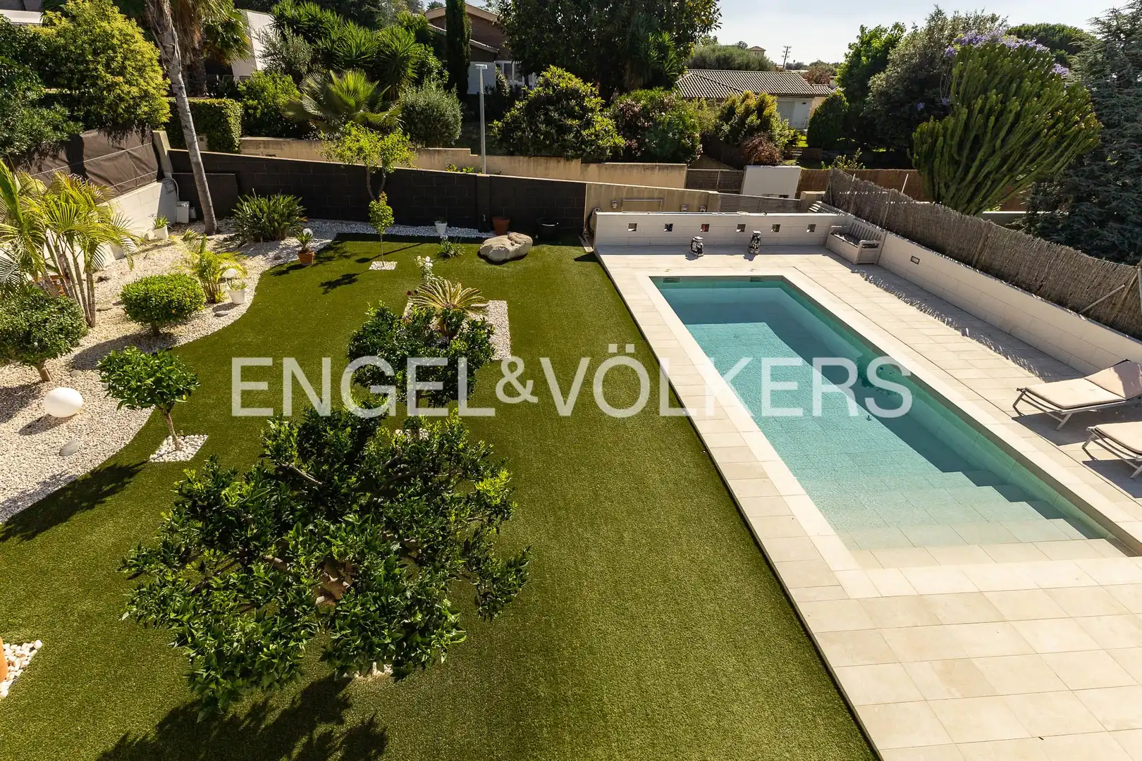 Swimming pool of Houses for rent in Cabrera de Mar  with Air Conditioner, Heating and Parquet flooring