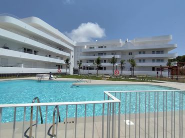 Apartament amb piscina de lloguer a Los Pacos