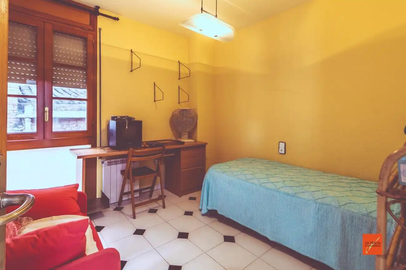 Habitación de Edificio en venta en Santa Bàrbara
