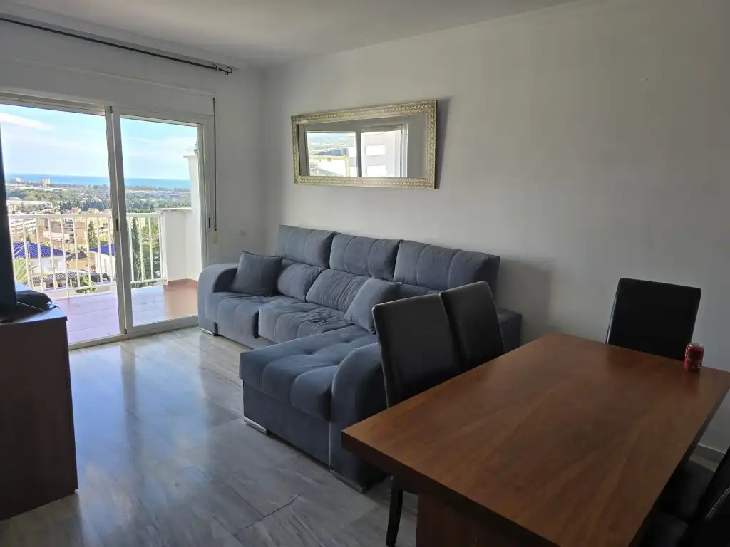 Wohnzimmer von Dachboden zum Verkauf in Málaga mit Klimaanlage, Terrasse und Gemeinschaftspool