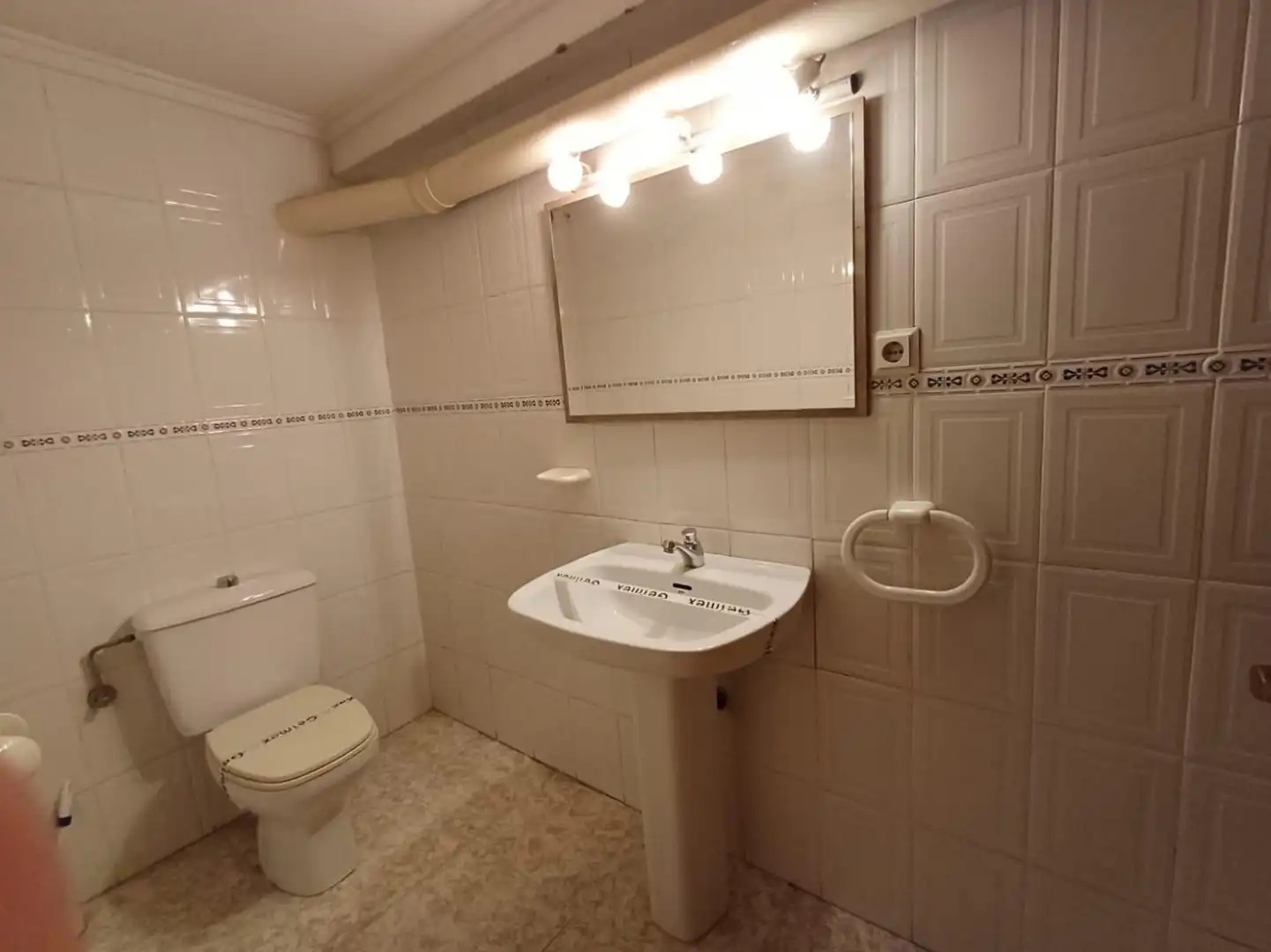 Bany de Local en venda en Valencia
