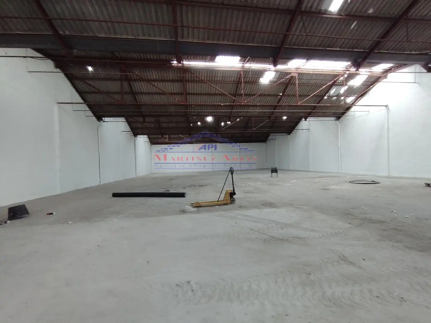 Industrial building for sale in Calle Cazalilla, imagen 2