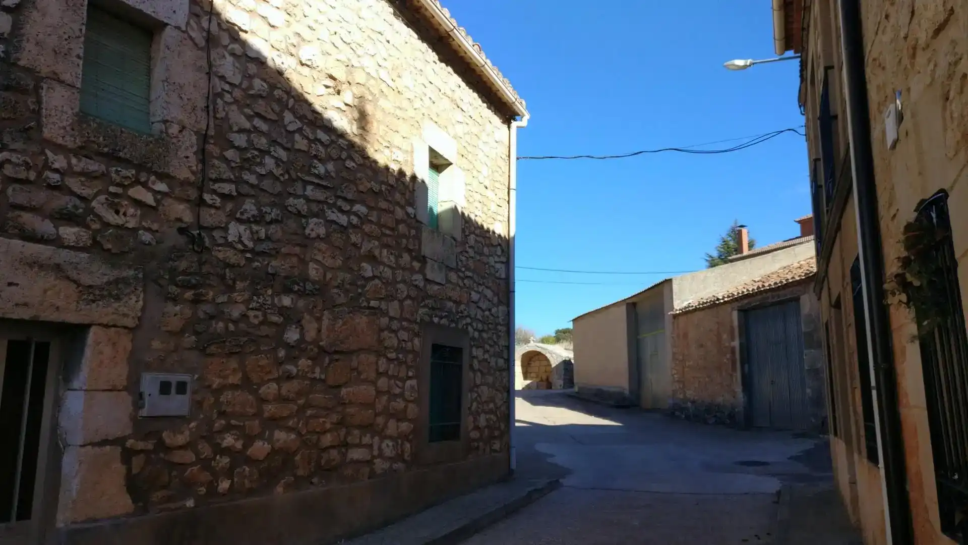 Vista exterior de Casa adosada en venda en Fontioso