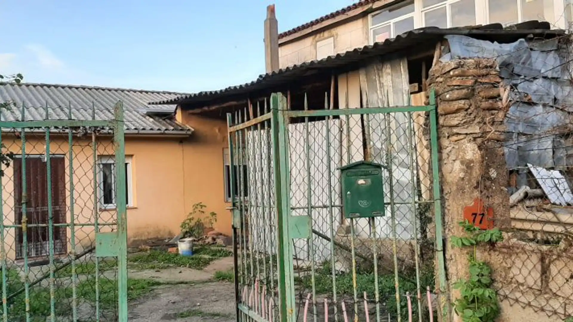 Exterior view of Country homes for sale in Maceda  with Storage room and Balcony