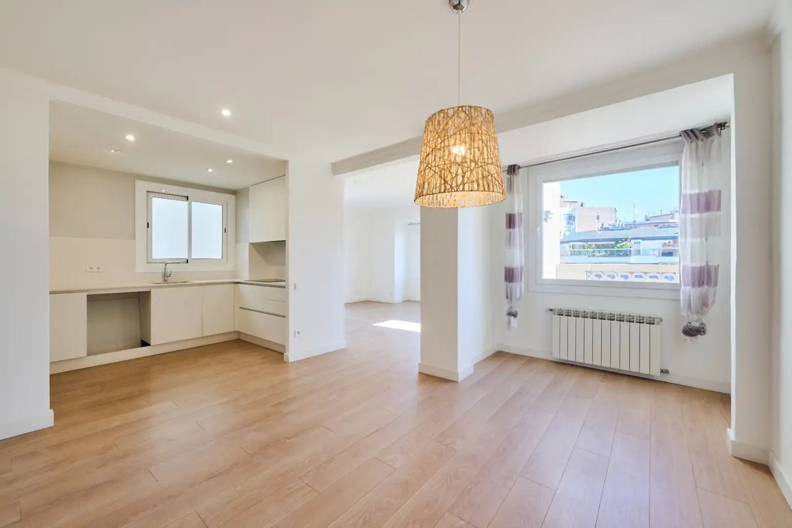 Sala de estar de Piso en venta en Barcelona con Aire acondicionado, Calefacción y Terraza