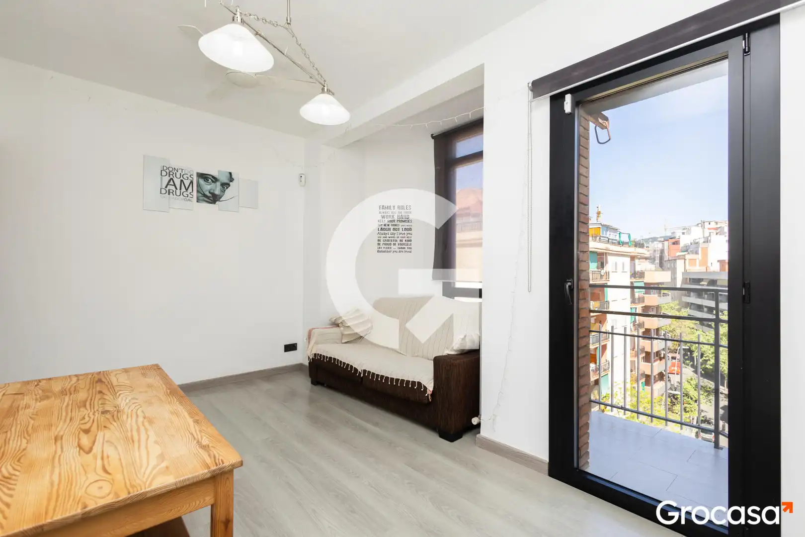 Terraza de Piso en venta en Barcelona con Calefacción, Amueblado y Horno
