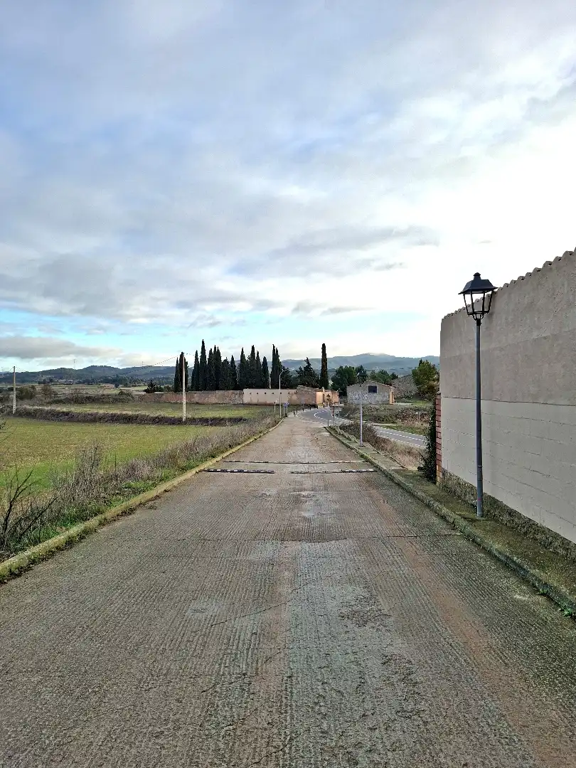 Wohnbaugrundstück zum Verkauf in Barberà de la Conca, imagen 4