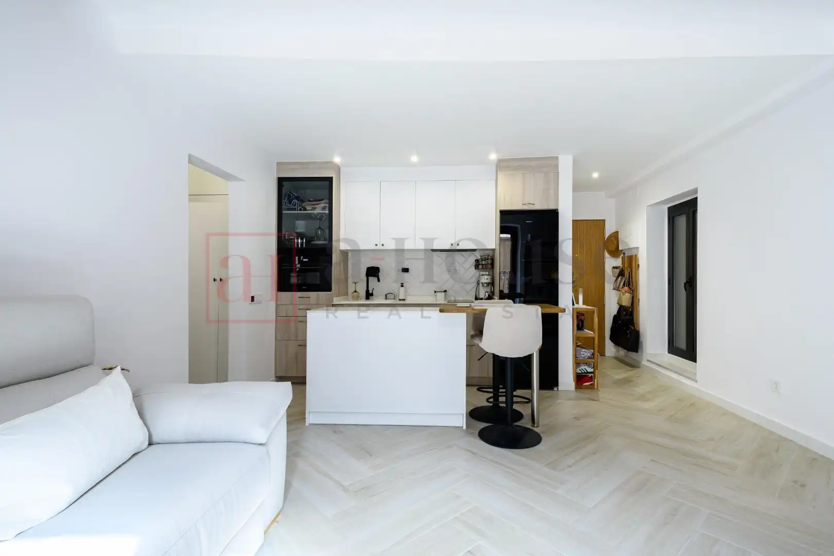 Kitchen of Flat for sale in Barcelona  with Air Conditioner, Heating and Storage room