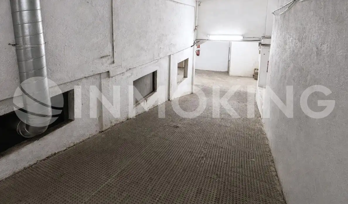 Nave industrial en venta en Madrid