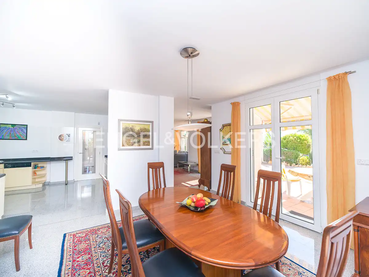 Dining room of Houses for sale in Elche / Elx  with Air Conditioner, Heating and Private garden
