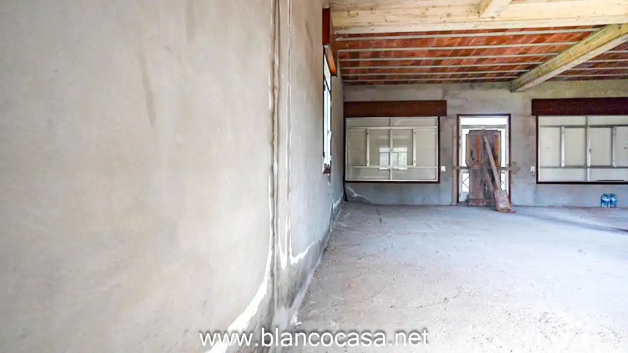 Casa o chalet en venta en Carballo con Calefacción, Jardín privado y Trastero