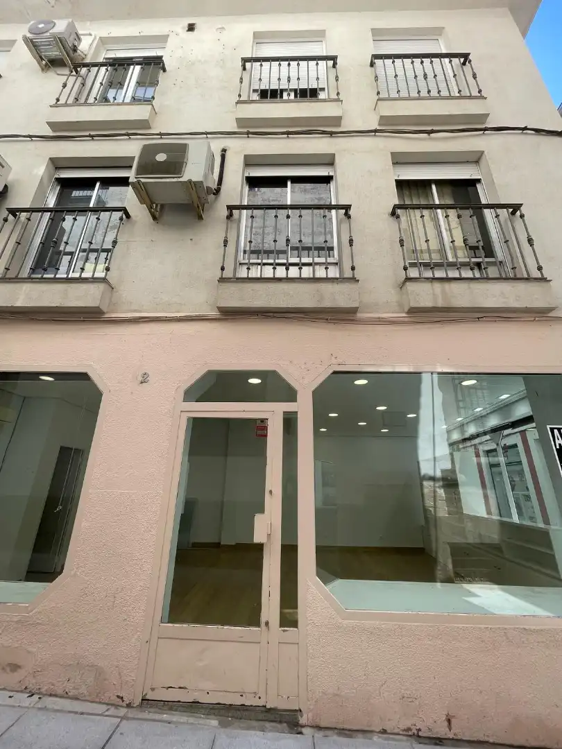 Local de lloguer a Calle Cartas, 2, Centro Ciudad