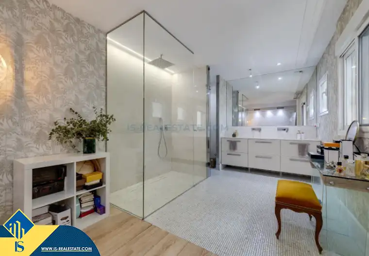 Bathroom of Duplexes for sale in Torrevieja  with Terrace, Storage room and Furnished