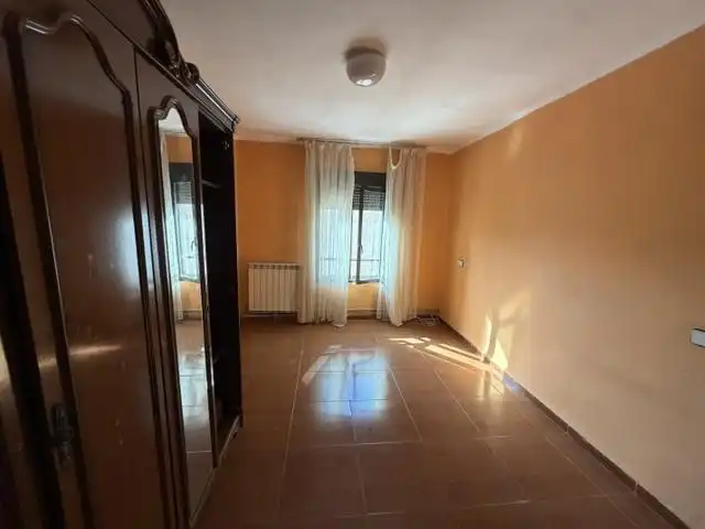 Bedroom of Houses for sale in Alberite, La Rioja