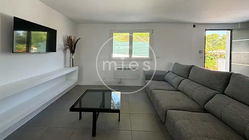 Sala de estar de Casa o chalet en venta en Turís con Calefacción, Jardín privado y Terraza