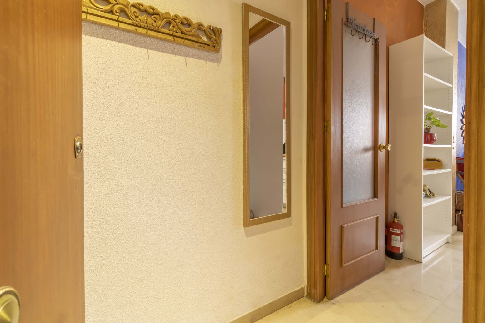 Flat for sale in  Sevilla Capital  with Air Conditioner, Terrace and Storage room