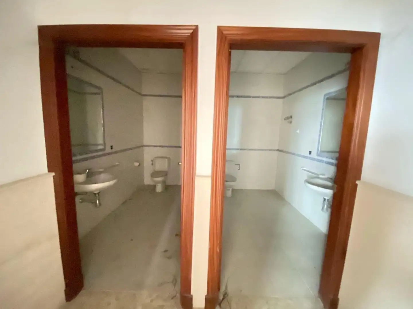 Oficina en venta en Calle MANUEL PEREZ REGORDAN, Arcos de la Frontera