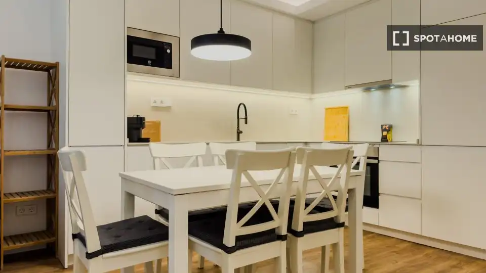 Flat to rent in Ciutat Vella, imagen 2