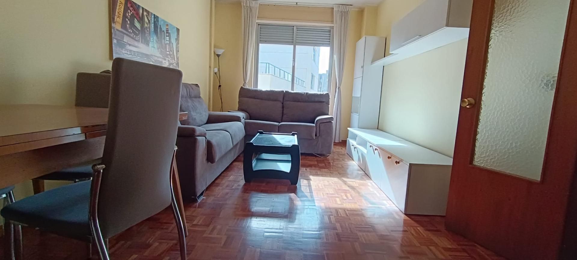 Sala d'estar de Pis en venda en Zamora Capital  amb Calefacció i Parquet