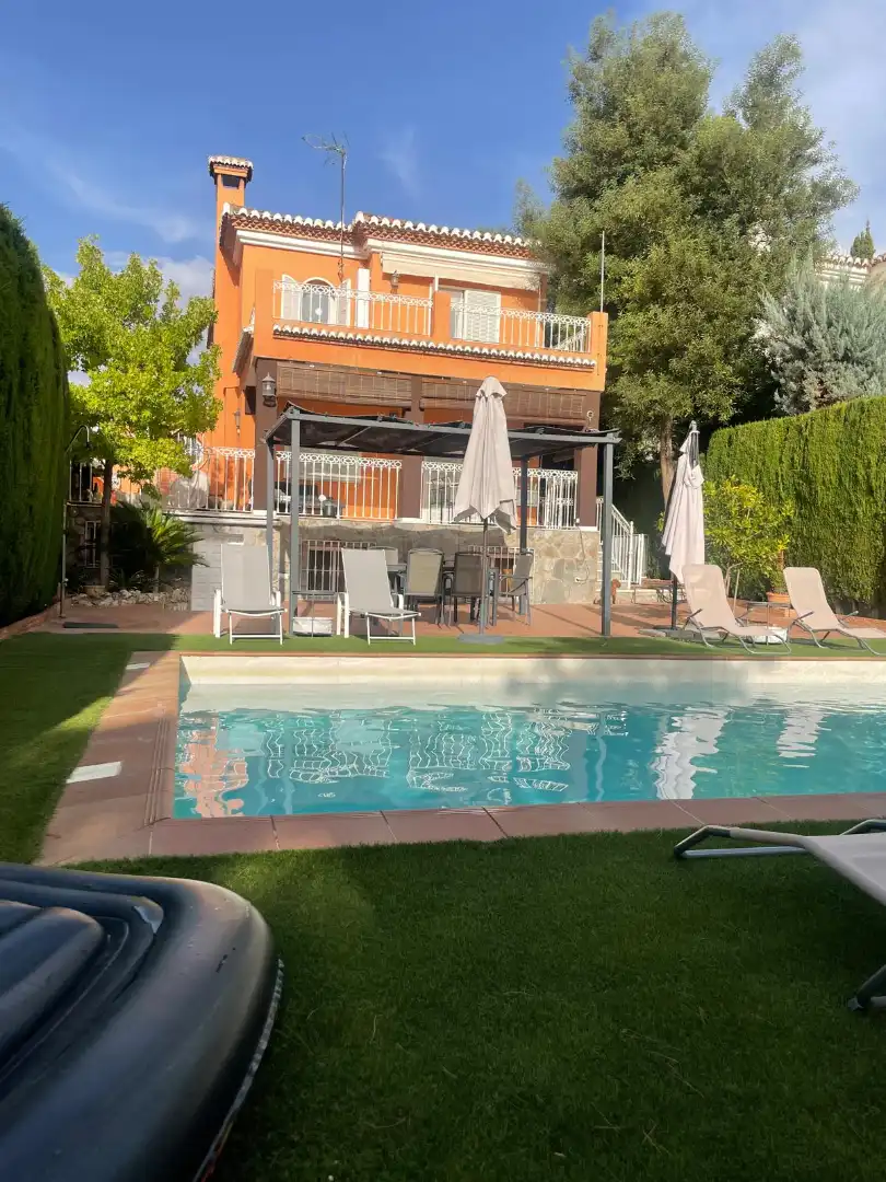 Swimming pool of Houses for rent in Monachil  with Air Conditioner, Heating and Private garden