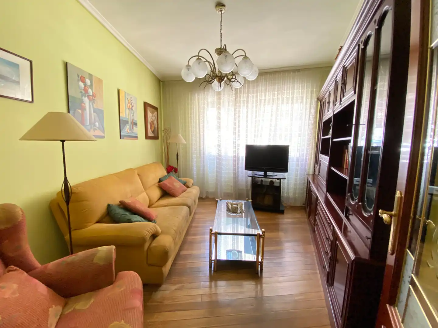 Sala de estar de Piso en venta en Bilbao  con Amueblado