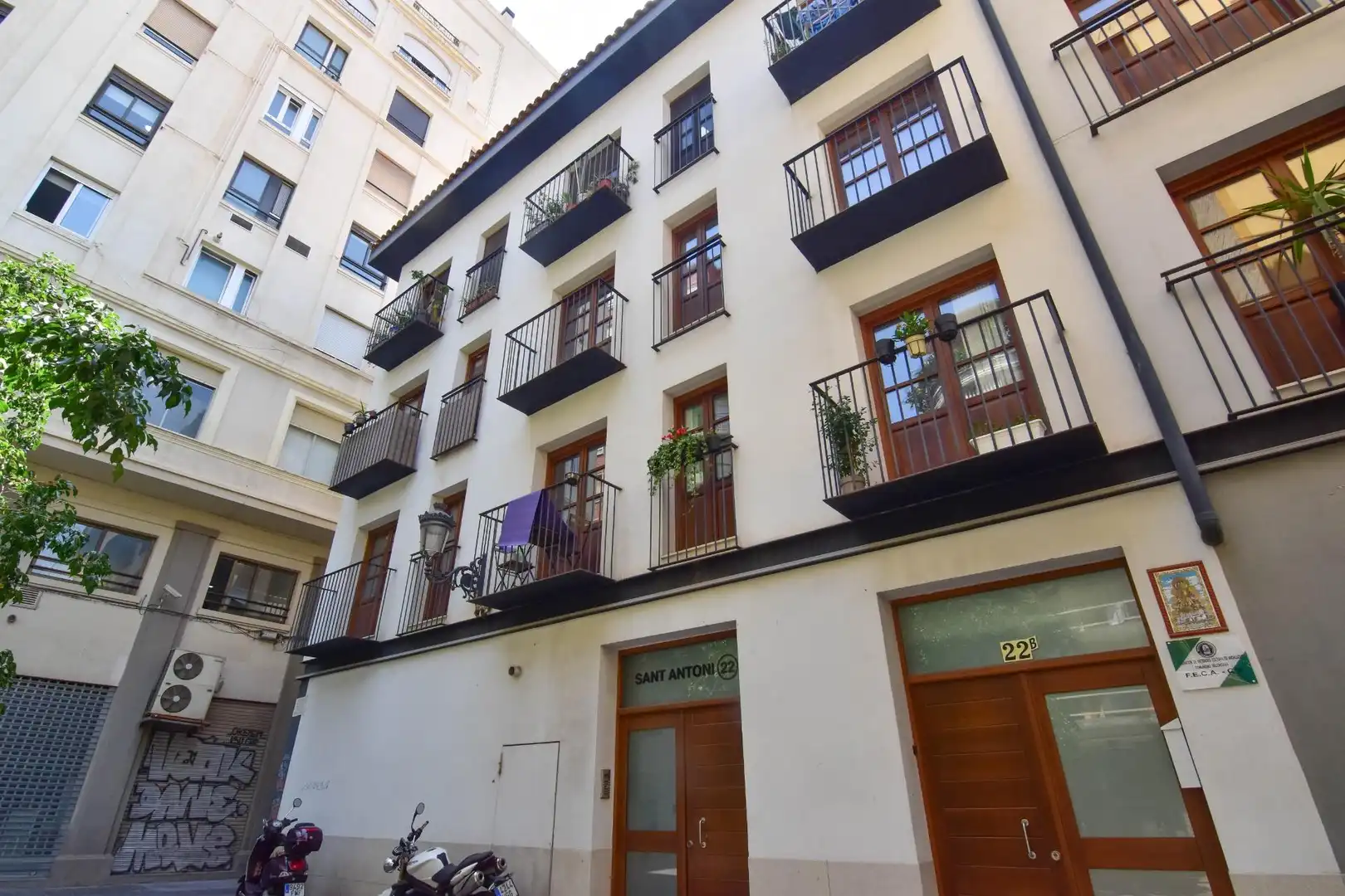 Vista exterior de Dúplex de lloguer en Valencia amb Aire condicionat, Calefacció i Moblat