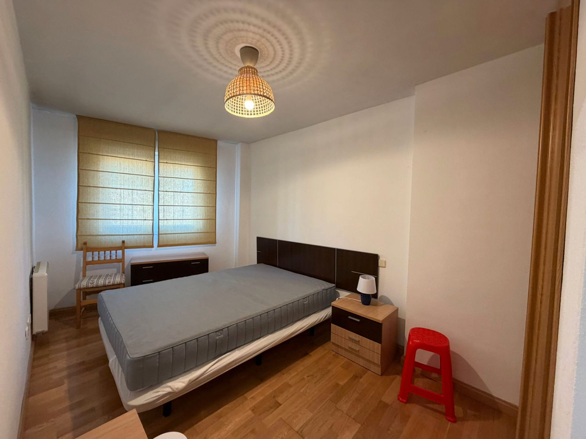 Bedroom of Flat for sale in Morata de Tajuña  with Heating, Parquet flooring and Furnished