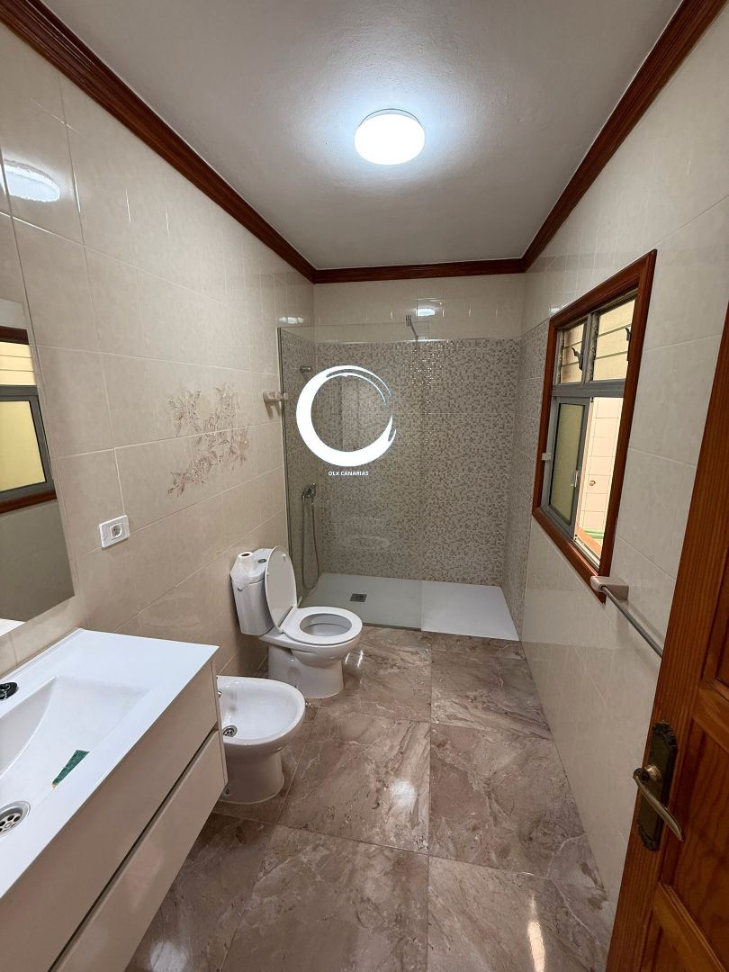 Baño de Piso en venta en Arona