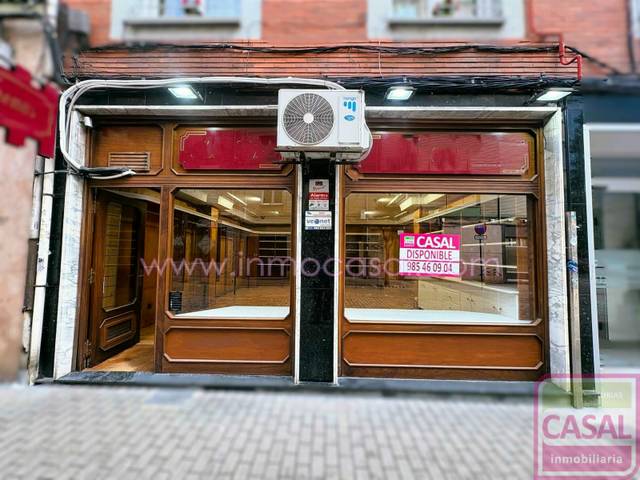 Local comercial en Alquiler en La Villa - Bazuelo