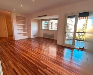 Living room of Flat to rent in  Madrid Capital  with Air Conditioner