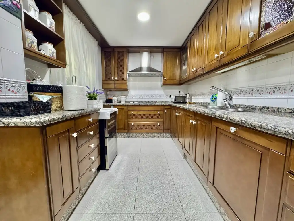 Küche von Wohnung zum Verkauf in Córdoba mit Klimaanlage