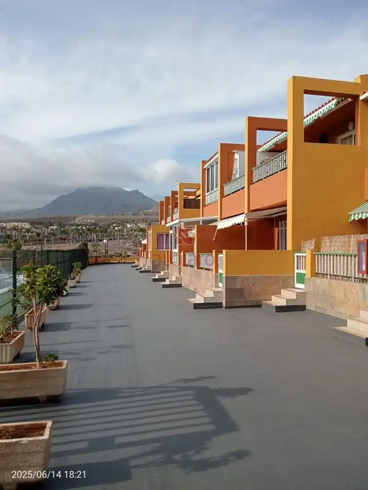 Piso en venta en Arenales, Los Cristianos