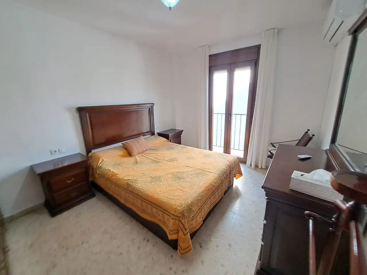 Schlafzimmer von Wohnung zur Miete in Málaga mit Klimaanlage, Terrasse und Möbliert