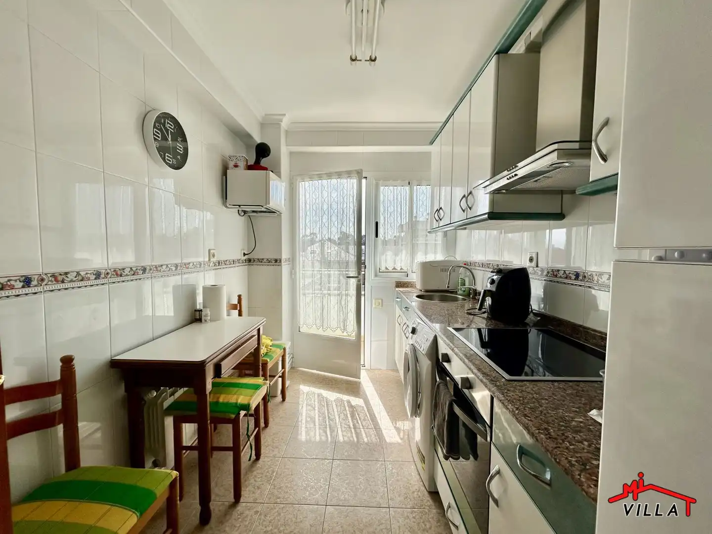 Kitchen of Flat for rent in Laredo  with Heating, Terrace and Furnished