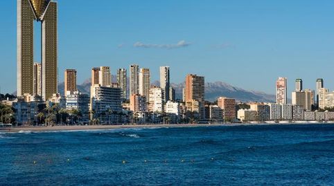 Foto 2 de Apartamento en venta en Avenida Mexico, Playa Poniente, Benidorm