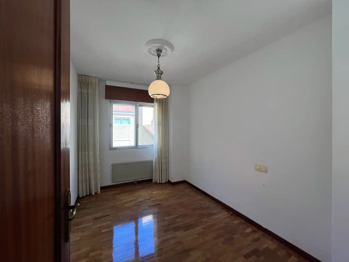 Schlafzimmer von Wohnung zum Verkauf in Benavente mit Heizung, Terrasse und Abstellraum