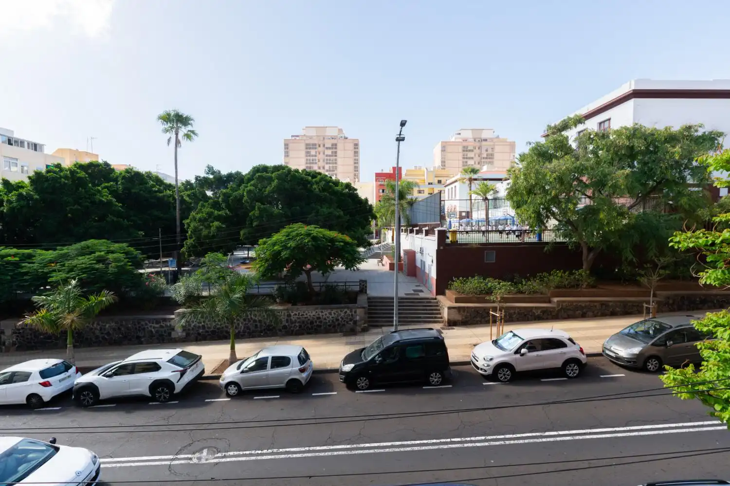Vista exterior de Apartamento en venta en Santa Cruz de Tenerife con Terraza, Trastero y Amueblado
