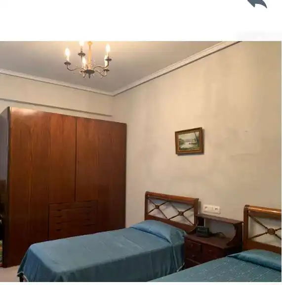 Habitación de Piso en venta en Bilbao  con Calefacción, Terraza y Trastero